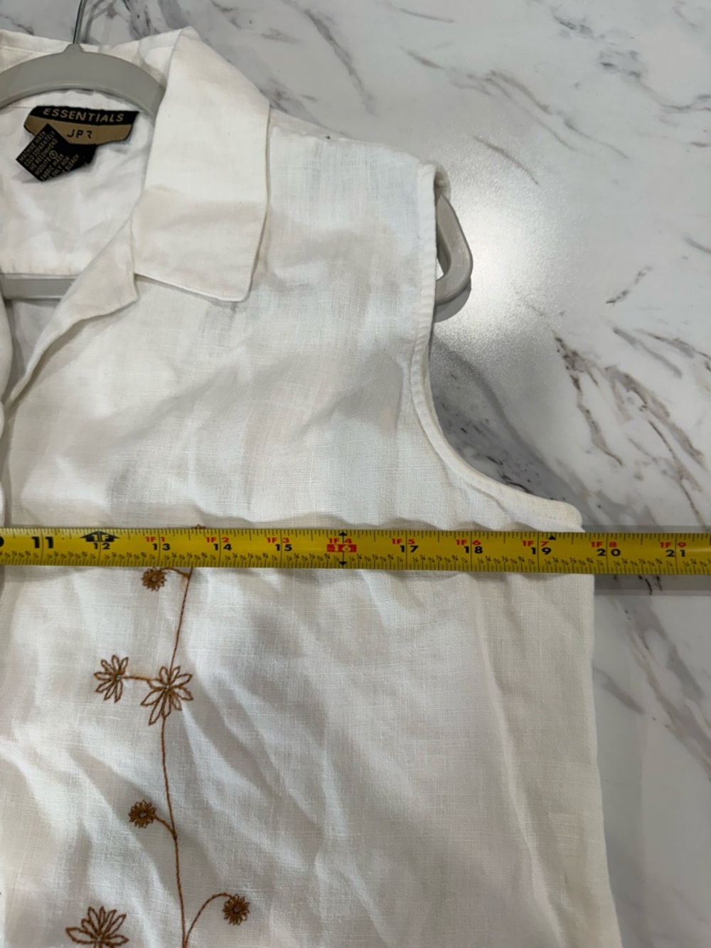 ESSENTIALS JP Vintage Linen Vest White Embroidered Floral Boho Top M - Picture 7 of 11